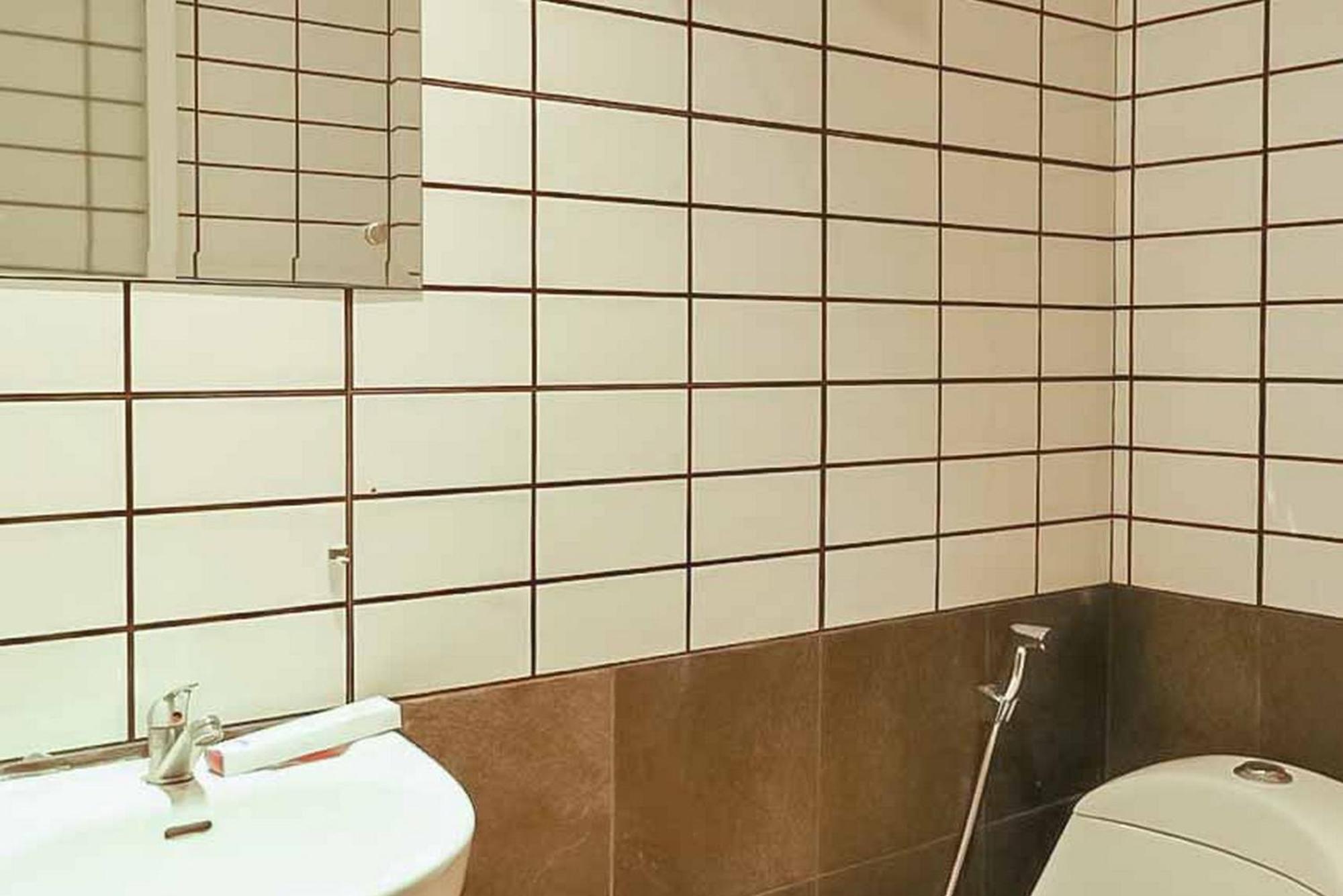 Prime Inn Near Jalan Sekip Mitra Reddoorz Μεντάν Εξωτερικό φωτογραφία